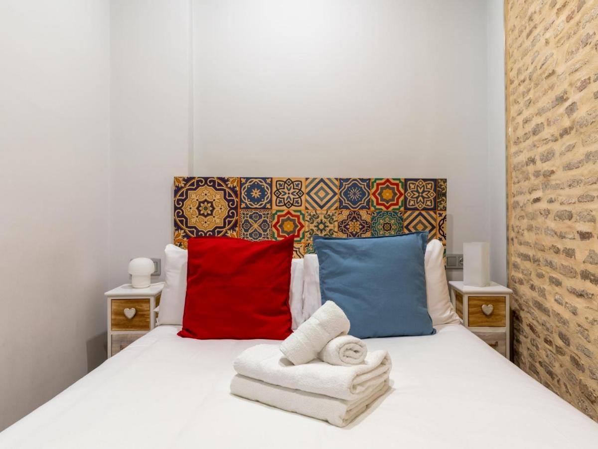 Holi-Rent Padre Manjon Apartment เซบีญา ภายนอก รูปภาพ